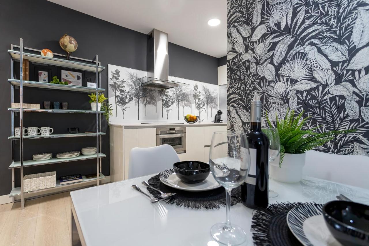 Spacio Menina By Unique Rooms Burgos Bagian luar foto