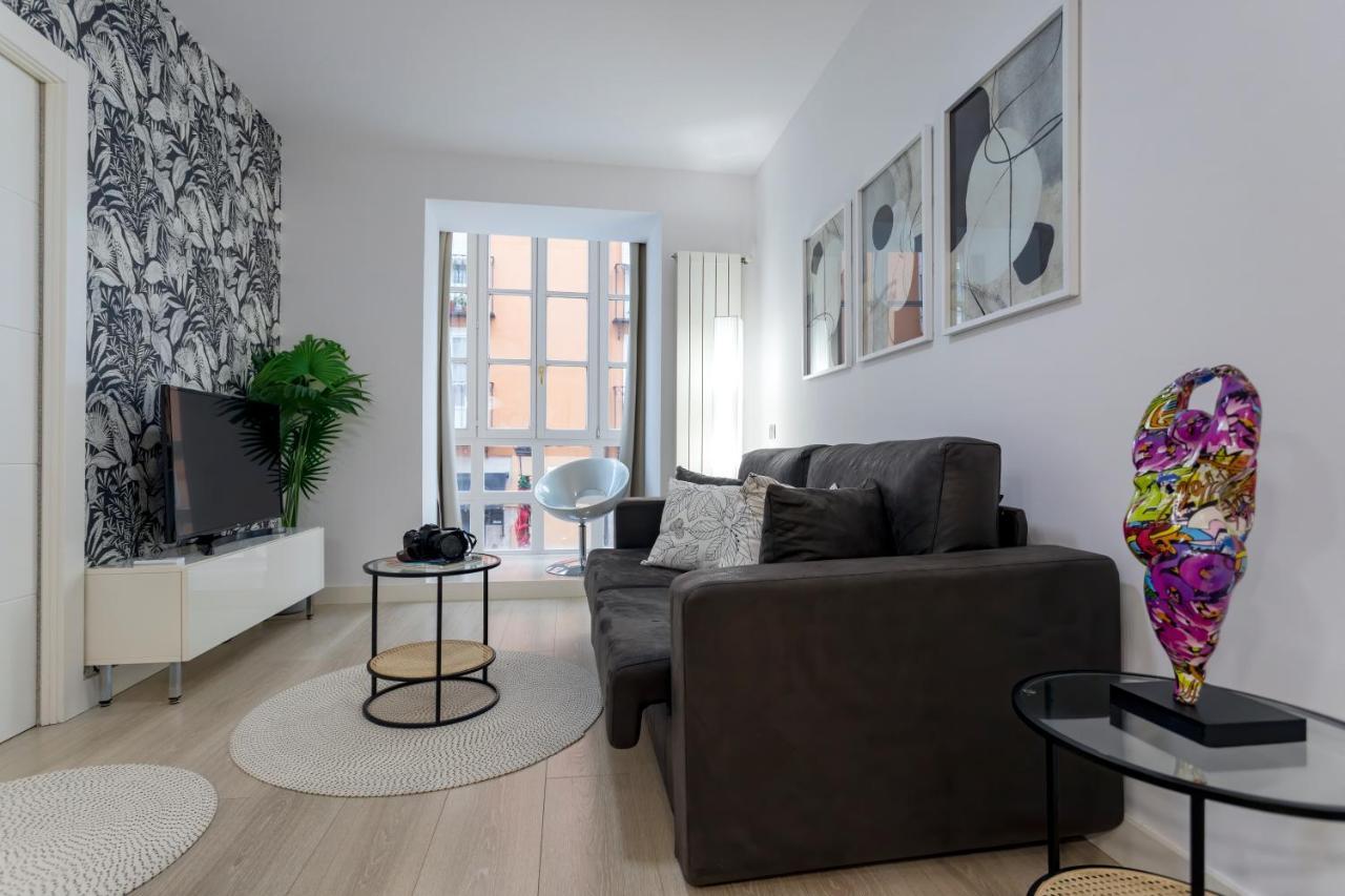 Spacio Menina By Unique Rooms Burgos Bagian luar foto