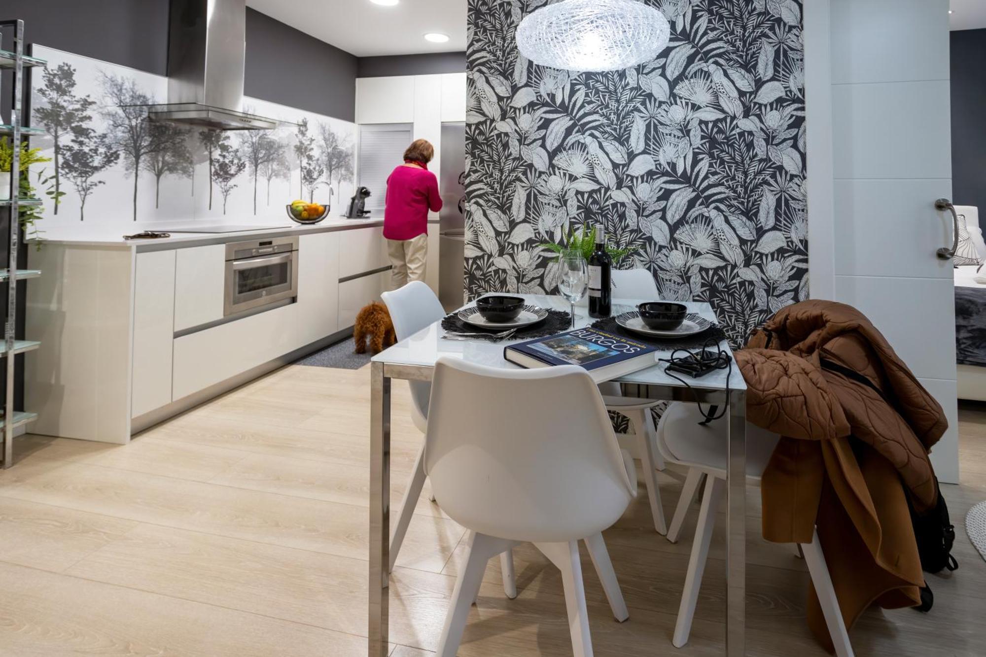 Spacio Menina By Unique Rooms Burgos Bagian luar foto